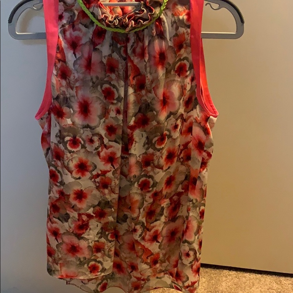 Elie Tahari sleveless silk  top